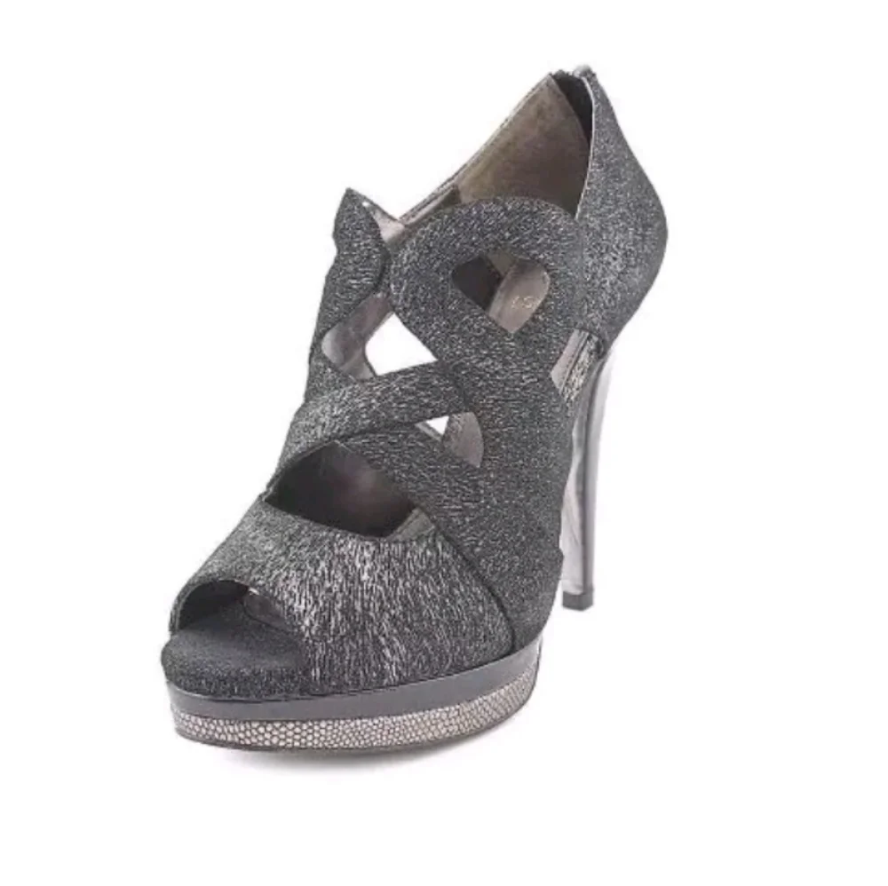 Isola Dallan Metallic Black Silver Platform Leather Heels‎ Size 9